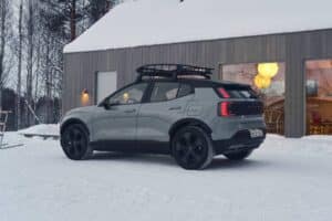 339531_Volvo_EX30_Cross_Country_with_Swedish_winter_cabin