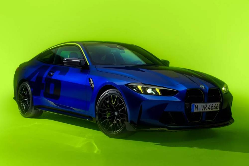 https://autogreeknews.gr/wp-content/uploads/2025/02/BMW-M4-CS-Edition-VR46-36-scaled-1.jpg