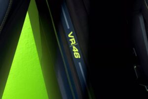 BMW-M4-CS-Edition-VR46-58-scaled