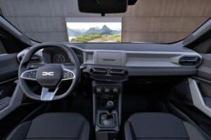 Dacia-Duster-Essential-esoteriko