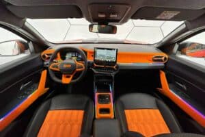 Dacia-Duster-Extreme-Hybrid-140-Redust-Sport-17-20