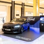 Ford Mustang Dark Horse Golden Hall (1)