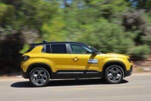Jeep-Avenger-electric-(3)