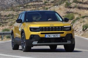 Jeep-Avenger-electric-(4)