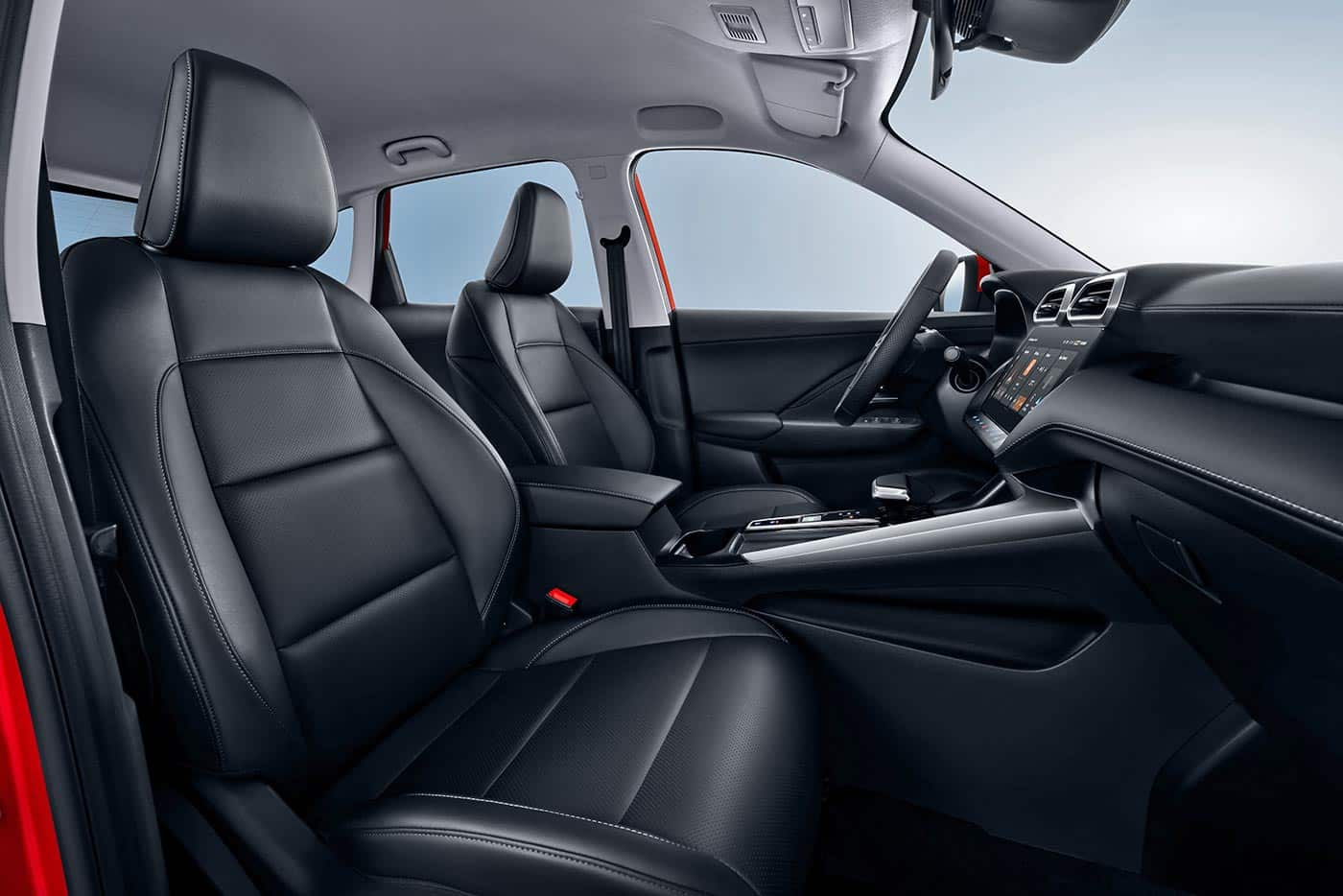 MG-ZS-Max-Hybrid+-First-Row-Seat