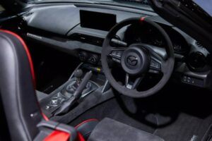 Mazda-Spirit-Racing-MX-5-4