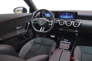 Mercedes CLA 250 e 2025 (11)