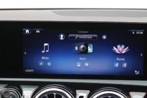 Mercedes CLA 250 e 2025 (13)