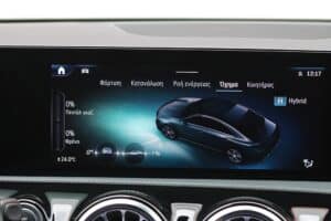 Mercedes CLA 250 e 2025 (16)