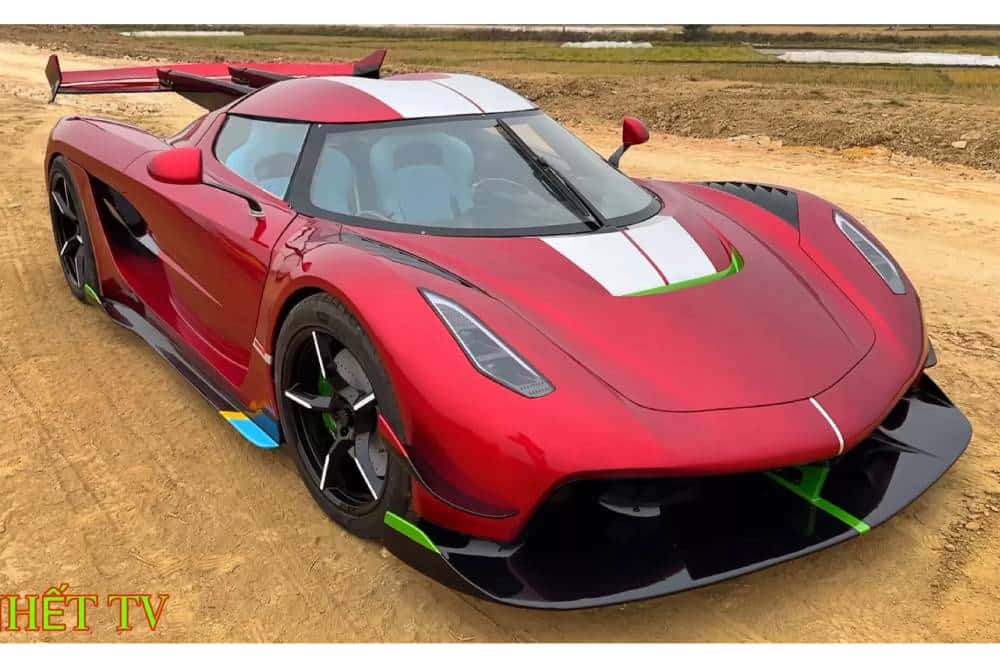 https://autogreeknews.gr/wp-content/uploads/2025/02/NHET-TV-Koenigsegg-Jesko-Replica-21-2048x1151-1.jpg