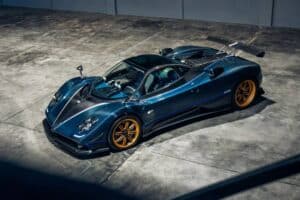 Pagani-Zonda-Tricolore-1-2048×1280