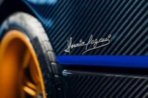 Pagani-Zonda-Tricolore-10-2048×1280