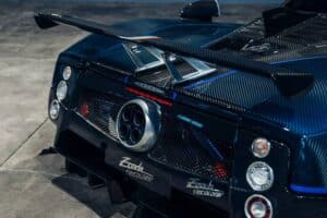 Pagani-Zonda-Tricolore-11-2048×1280