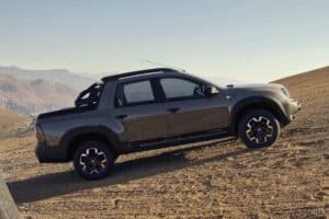 Renault-Duster-Oroch-Brazil-4-2048×1153
