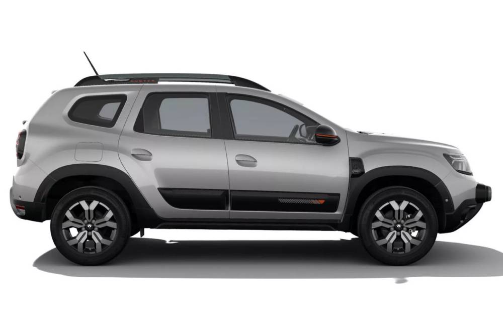 https://autogreeknews.gr/wp-content/uploads/2025/02/Renault-Duster-Outsider-Brazil-3-2048x1153-1.jpg