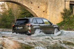 Subaru-Forester-2025-(4)