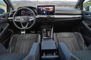 VW Golf 1.5 eTSI 150 PS DSG7 (22)