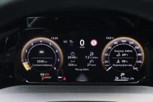 VW Golf 1.5 eTSI 150 PS DSG7 (31)