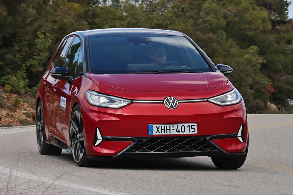 https://autogreeknews.gr/wp-content/uploads/2025/02/VW-ID.3-GTX-4.jpg
