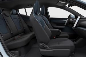 Volvo-EX30-Core-esoteriko-1