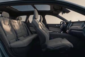 Volvo_XC60_2025 (13)