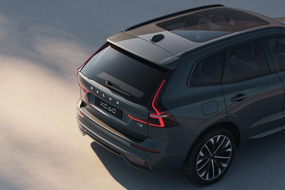https://autogreeknews.gr/wp-content/uploads/2025/02/Volvo_XC60_2025-4.jpg