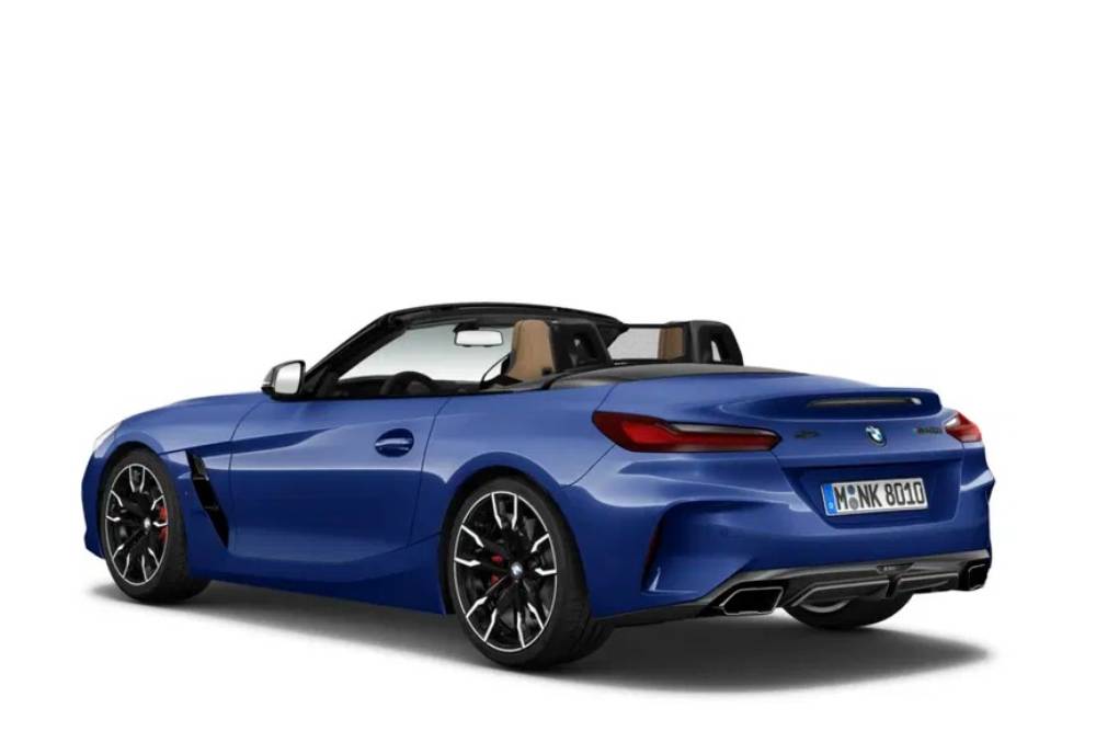 https://autogreeknews.gr/wp-content/uploads/2025/02/bmw-z4-manual-04.jpg