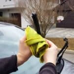 cleaning windshield wipers 03