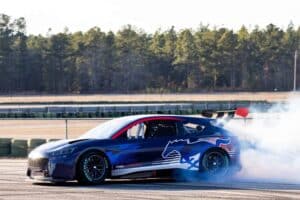 ford-mustang-mach-e-nascar-prototype (1)