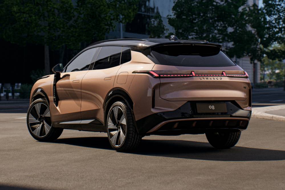 https://autogreeknews.gr/wp-content/uploads/2025/02/lynk_co_08_734.jpg
