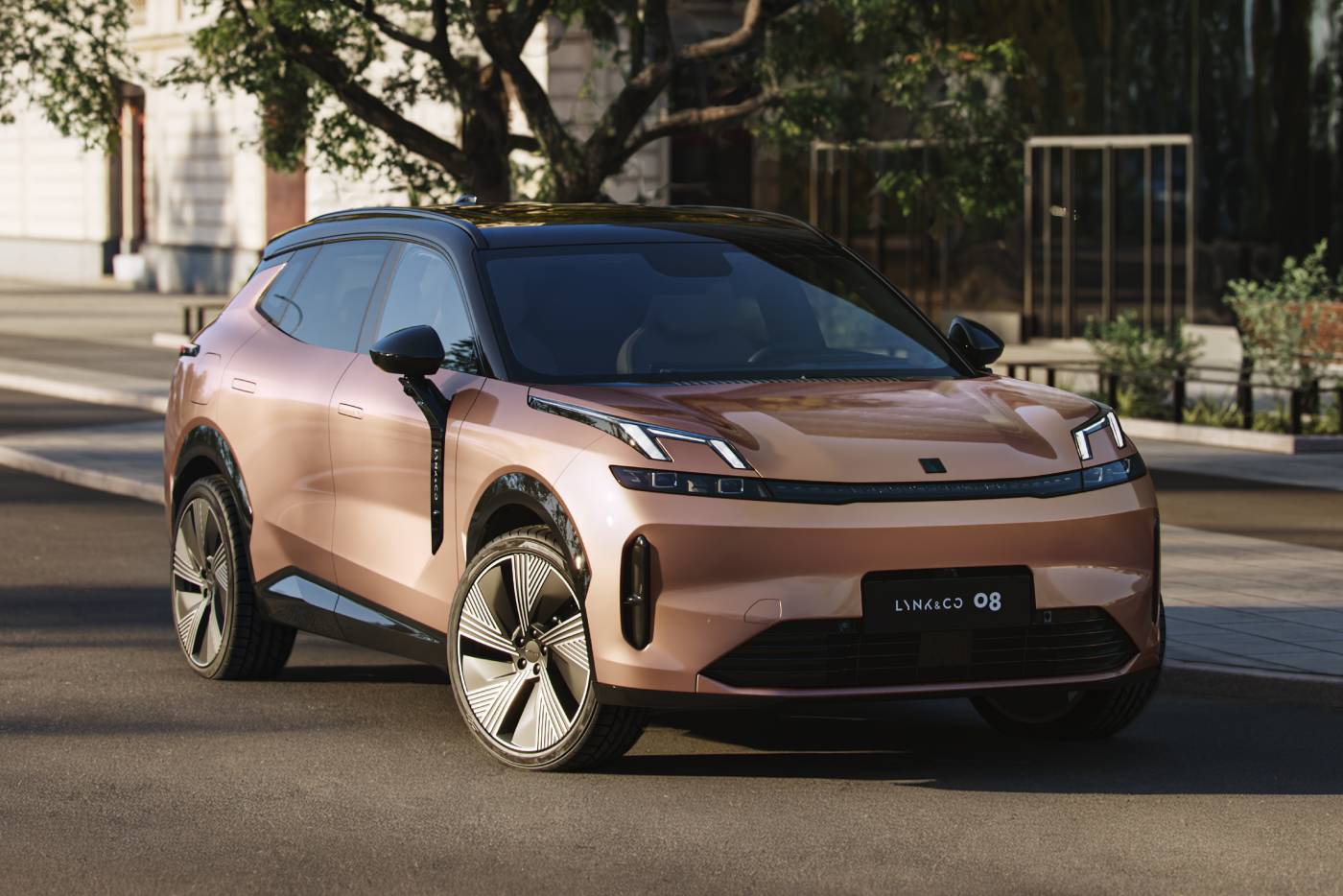 https://autogreeknews.gr/wp-content/uploads/2025/02/lynk_co_08_81.jpg
