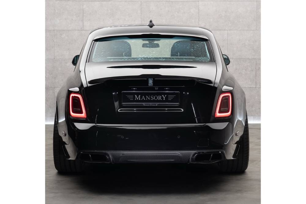 https://autogreeknews.gr/wp-content/uploads/2025/02/mansorys-duke-of-darkness-is-one-imposing-rolls-ro-4.jpg