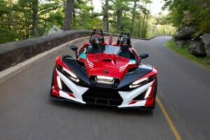 polaris-slingshot-10-brings-the-loudest-volume-mos