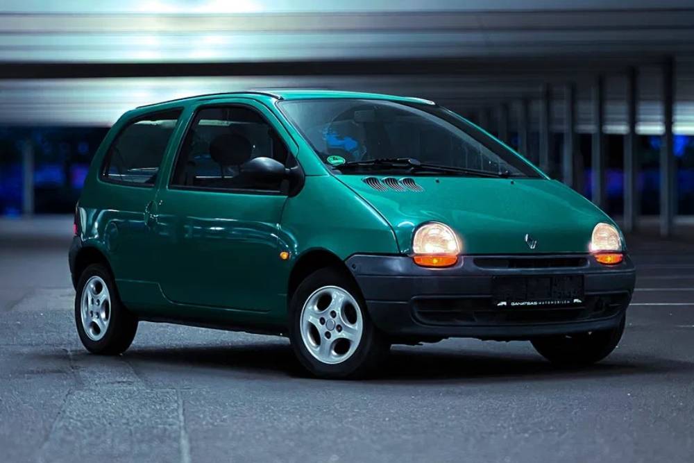 https://autogreeknews.gr/wp-content/uploads/2025/02/renault-twingo-24h-nurburgring.jpg