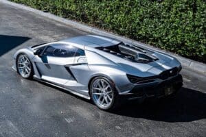 silver-lowered-lambo-revuelto-is-waiting-for-summe (2)