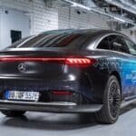 this-mercedes-benz-eqs-is-the-first-lithium-metal- (7)