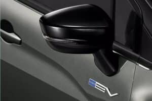 2025-Mitsubishi-XPander-Cross-HEV-Play-8-2048×2048