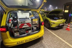 ADAC_poruchy_elektromobilu_ilustracni_foto