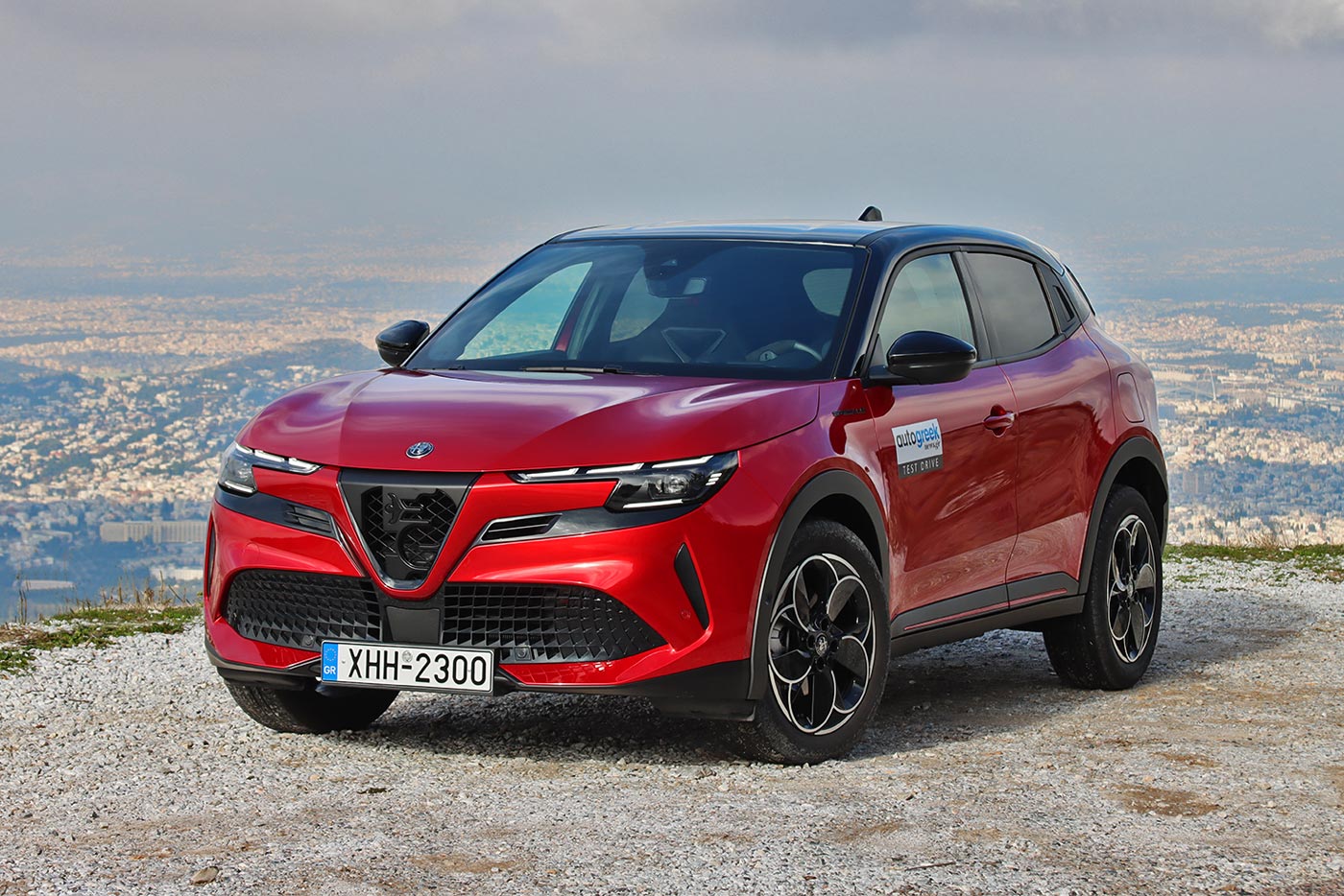 Έως 14.000 ευρώ μείον οι τιμές της Alfa Romeo Junior