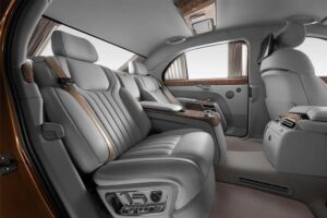 Aurus-Senat-rear-seats