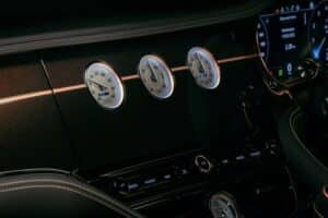 Bentley-Batur-Black-Rose-311-11-2048×1366