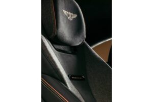 Bentley-Batur-Black-Rose-311-12