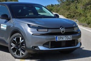 Citroen C4 1.2 Hybrid 136 hp (13)