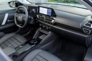 Citroen C4 1.2 Hybrid 136 hp (25)