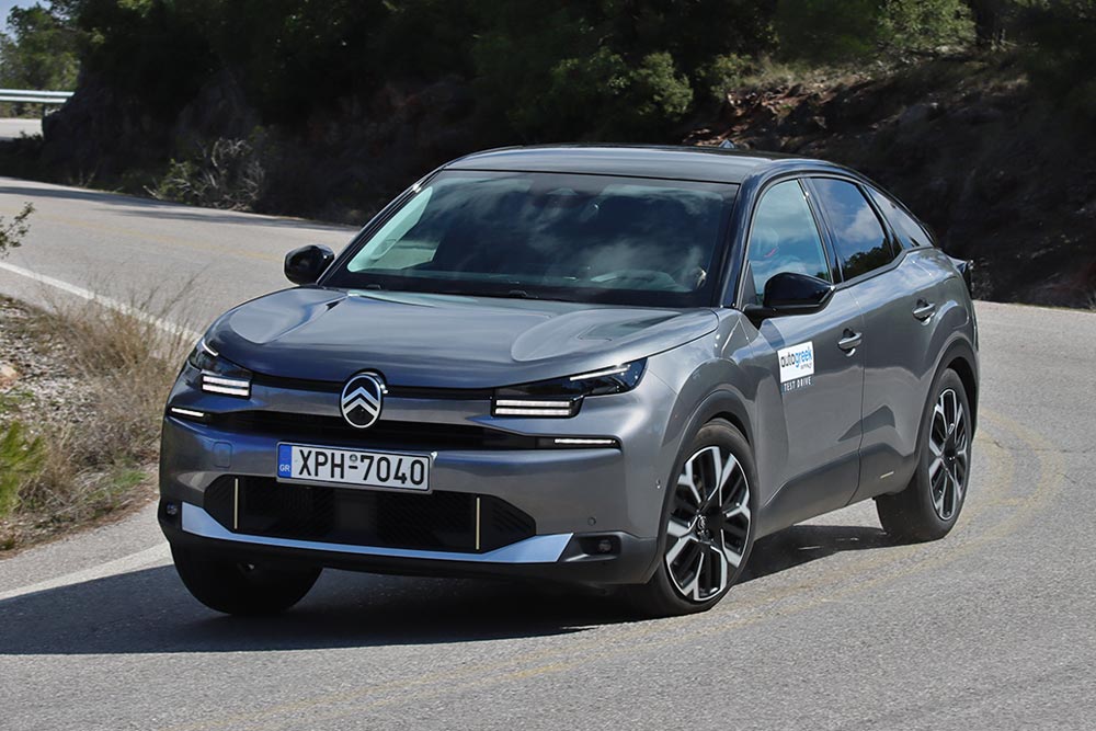https://autogreeknews.gr/wp-content/uploads/2025/03/Citroen-C4-1.2-Hybrid-136-hp-4.jpg