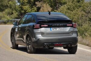 Citroen C4 1.2 Hybrid 136 hp (5)