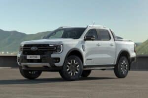 FORD-RANGER-PHEV_05