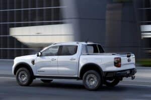FORD-RANGER-PHEV_06