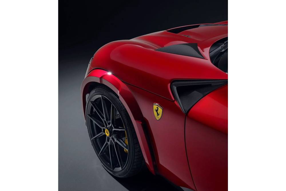 https://autogreeknews.gr/wp-content/uploads/2025/03/Ferrari_Purosangue_2025_Novitec_Esteso_16.jpg