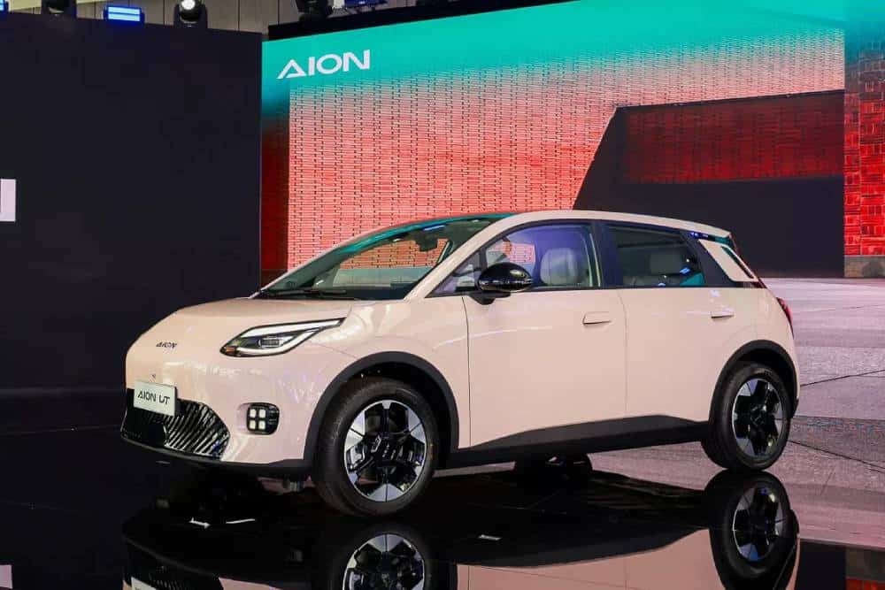 https://autogreeknews.gr/wp-content/uploads/2025/03/GAC-Aion-UT-EV-9.jpg